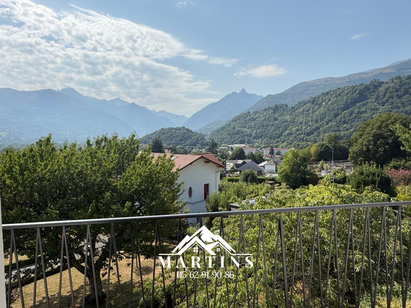 EXCLUSIVITE / ARGELES-GAZOST - Appartement rénové de type 3